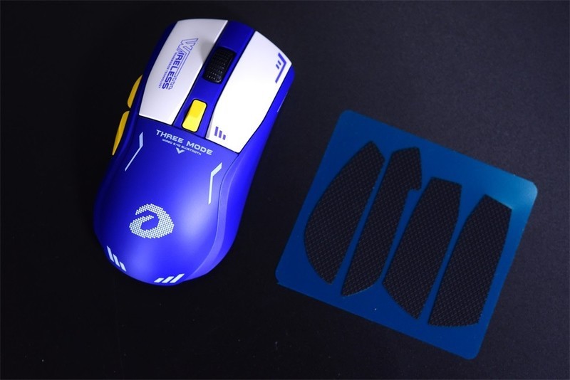 男生们的机甲浪漫——达尔优A950机甲版三模游戏鼠标