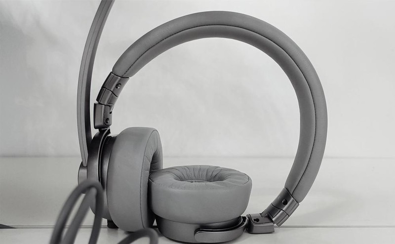 绵软舒适，解放双耳，ThinkBook 降噪耳麦体验