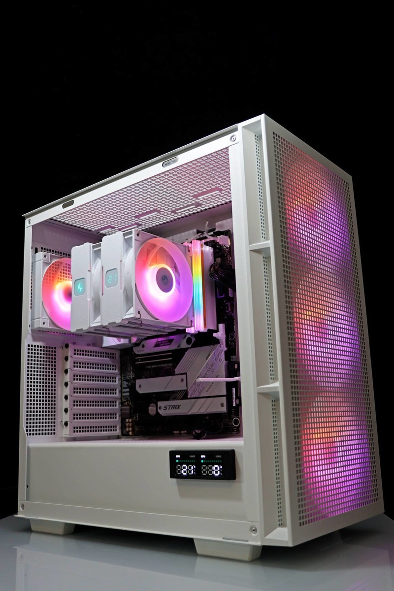 AMD Ryzen 5 8600G 真香！搭配 B650 吹雪大战 13400 / GTX1650