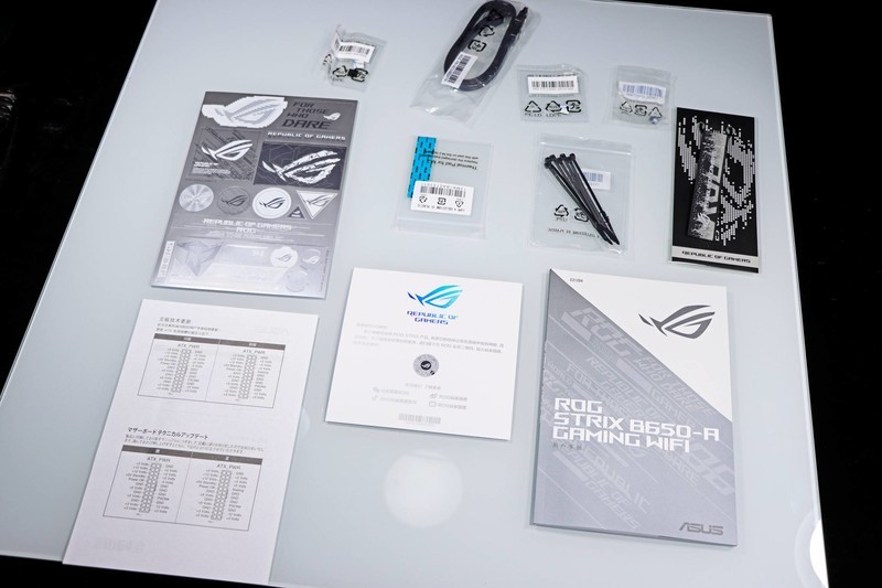 AMD Ryzen 5 8600G 真香！搭配 B650 吹雪大战 13400 / GTX1650