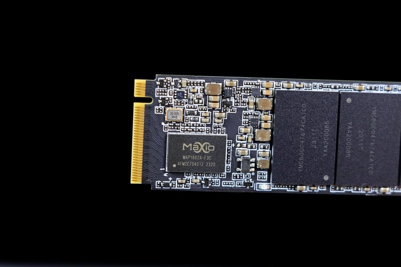 AMD Ryzen 5 8600G 真香！搭配 B650 吹雪大战 13400 / GTX1650