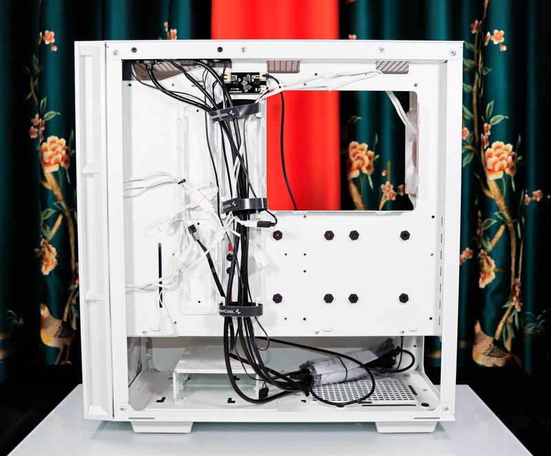 AMD Ryzen 5 8600G 真香！搭配 B650 吹雪大战 13400 / GTX1650