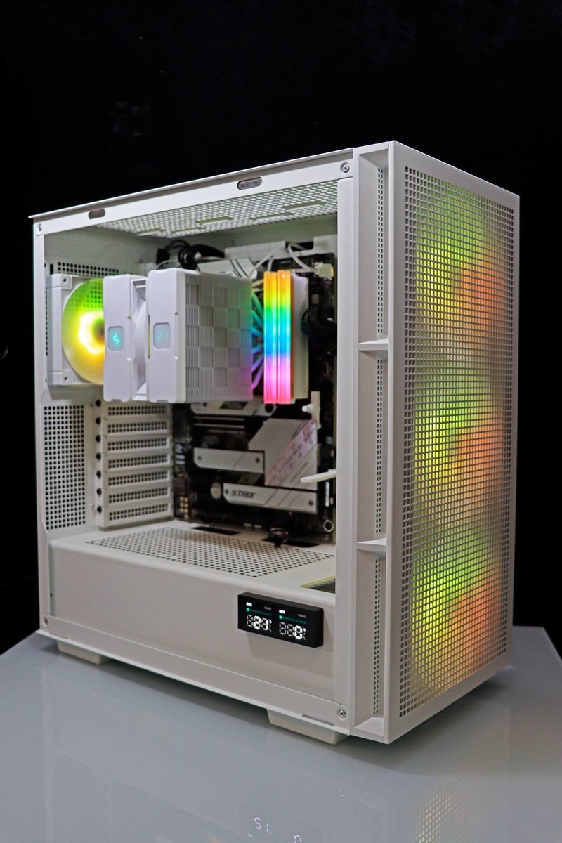 AMD Ryzen 5 8600G 真香！搭配 B650 吹雪大战 13400 / GTX1650