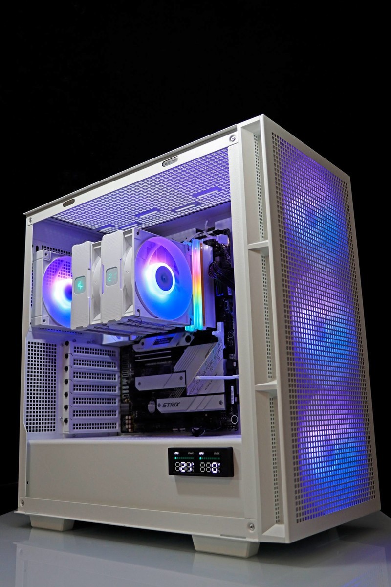 AMD Ryzen 5 8600G 真香！搭配 B650 吹雪大战 13400 / GTX1650