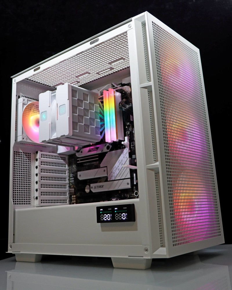 AMD Ryzen 5 8600G 真香！搭配 B650 吹雪大战 13400 / GTX1650