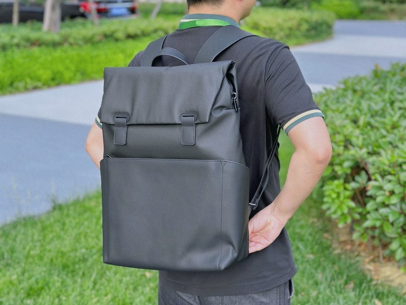 天地初开，有容乃大~这是我最贵的背包了,地平线8号无界背包初上阵。