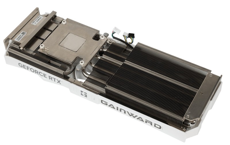 耕升 GeForce RTX 4070 SUPER 踏雪OC 定制版评测！DLSS 3完美体验2K《黑神话：悟空》