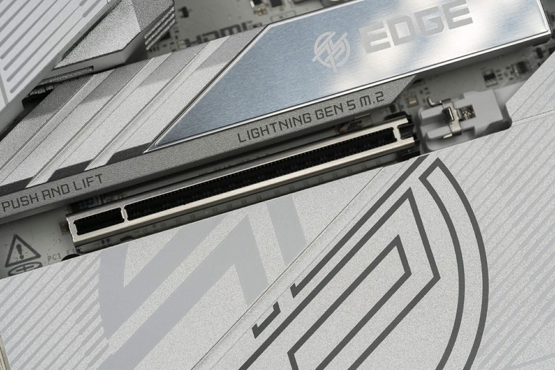 微星MPG Z890 EDGE TI WIFI主板加持 Ultra 7 265K生产力性能测试