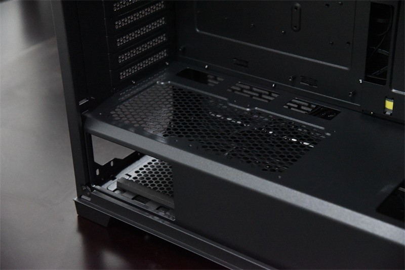 ARGB一手掌握，-安钛克DF800 FLUX ARGB机箱开箱