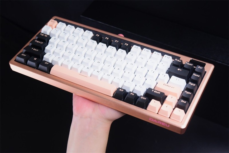2022年最实力堆料的机械键盘——达尔优A84 Pro