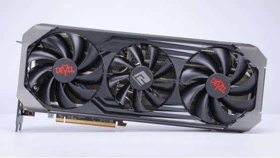 定价高400带来10%性能提升？撼讯RX6950XT红魔与RX6900XT对比评测