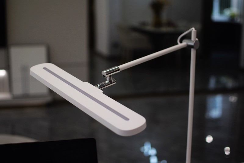 孩子学习最需要的礼物 南 卡护眼台灯L1 Pro