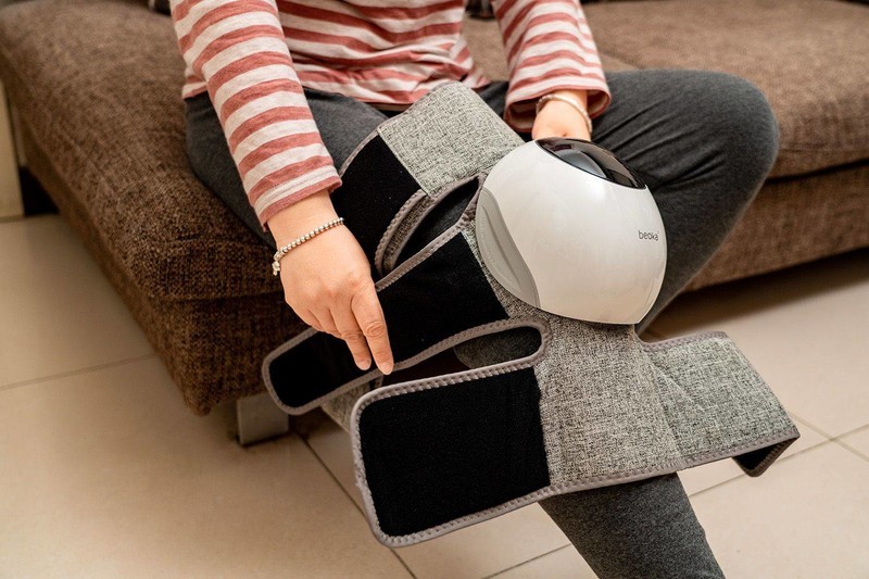 看父母选啥礼物？啥也不缺那就送健康，整个膝盖按摩仪对付老寒腿