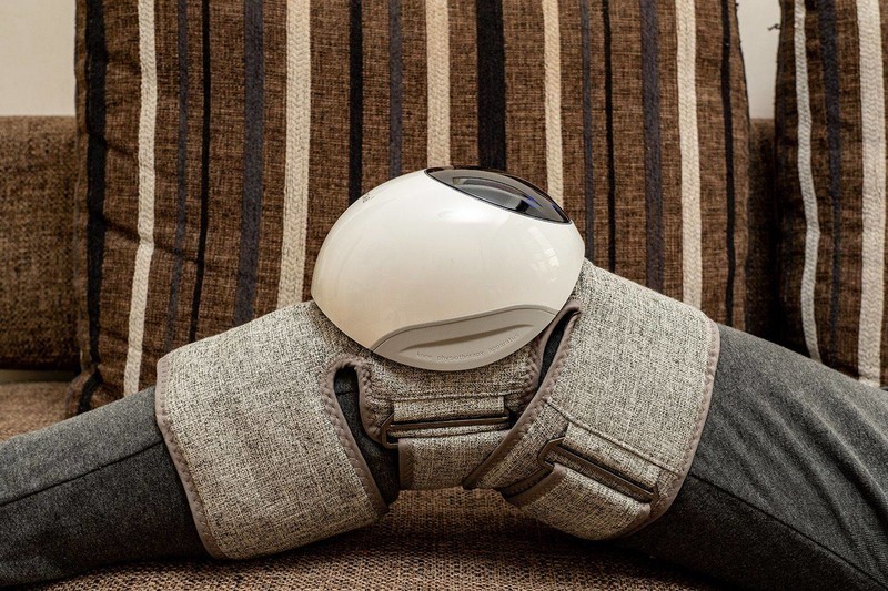 看父母选啥礼物？啥也不缺那就送健康，整个膝盖按摩仪对付老寒腿