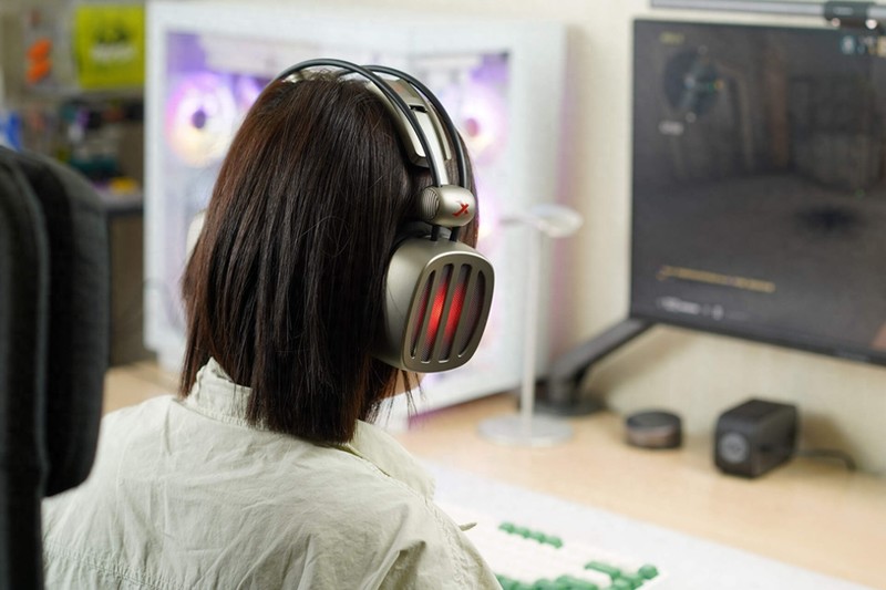 轻巧舒适、听声辨位的游戏利器，300元以内游戏耳机的不二之选