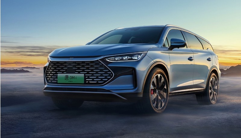 合资燃油车慌了！插混双雄后，比亚迪汉唐荣耀版也来搞事情了