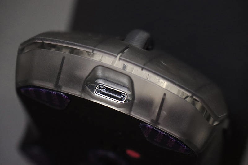 更小更快更强——好看又能打的雷柏VT9AIR双高速双模版鼠标