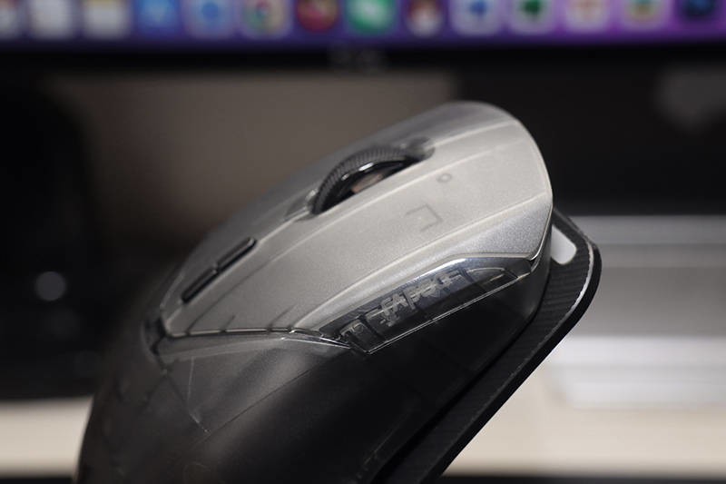 更小更快更强——好看又能打的雷柏VT9AIR双高速双模版鼠标