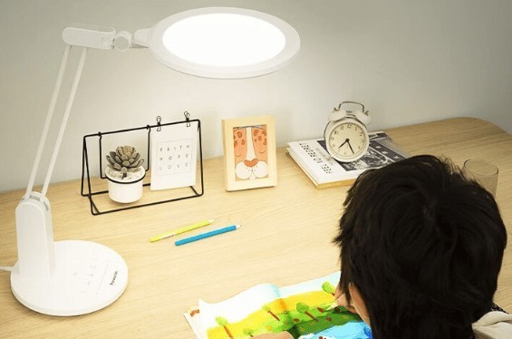 台灯护眼是真的吗？认准六大台灯怎么选对眼睛好的标准