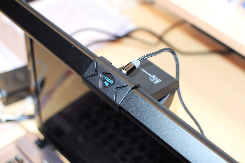 一盏为眼睛护航的智能照明灯具 SUKER书客屏幕挂灯