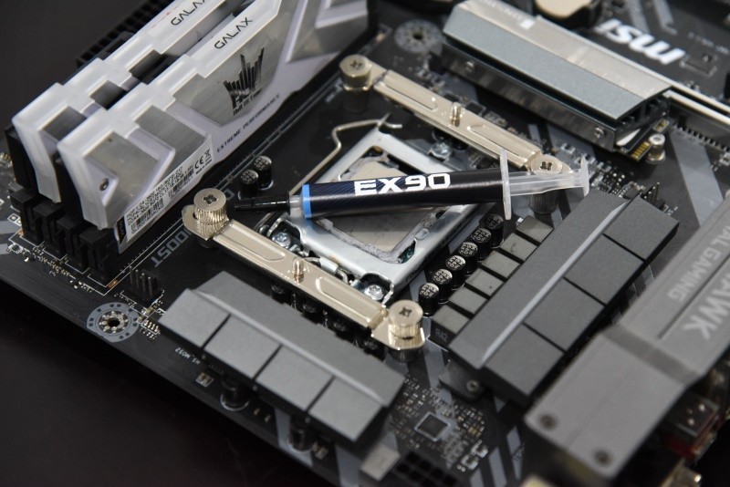 ARGB一手掌握，-安钛克DF800 FLUX ARGB机箱开箱