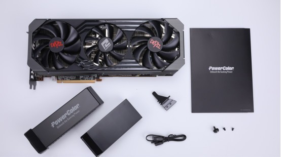 定价高400带来10%性能提升？撼讯RX6950XT红魔与RX6900XT对比评测