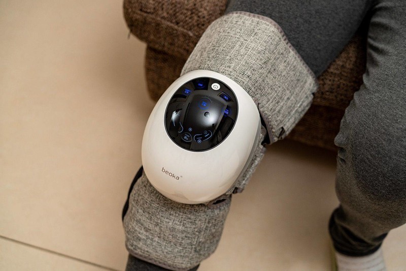 看父母选啥礼物？啥也不缺那就送健康，整个膝盖按摩仪对付老寒腿