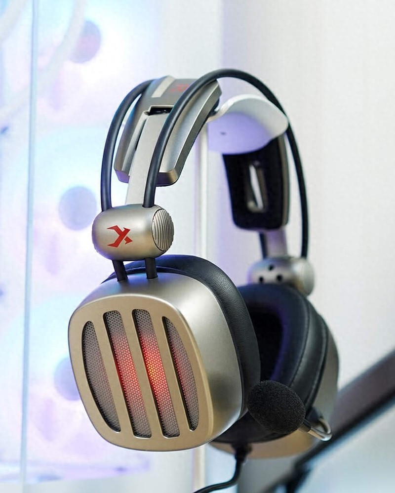 轻巧舒适、听声辨位的游戏利器，300元以内游戏耳机的不二之选