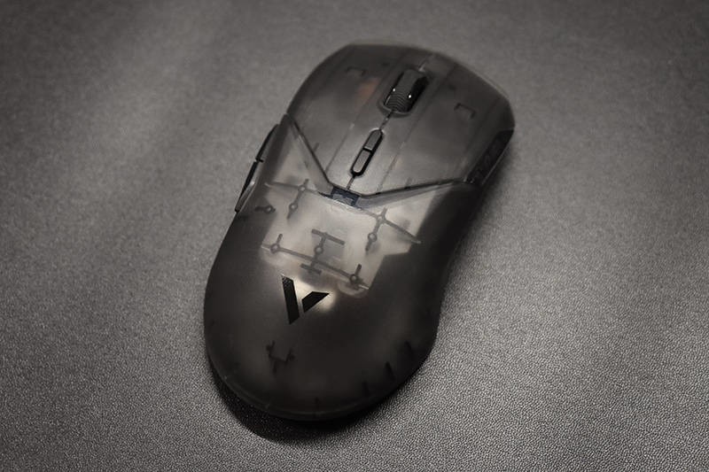 更小更快更强——好看又能打的雷柏VT9AIR双高速双模版鼠标