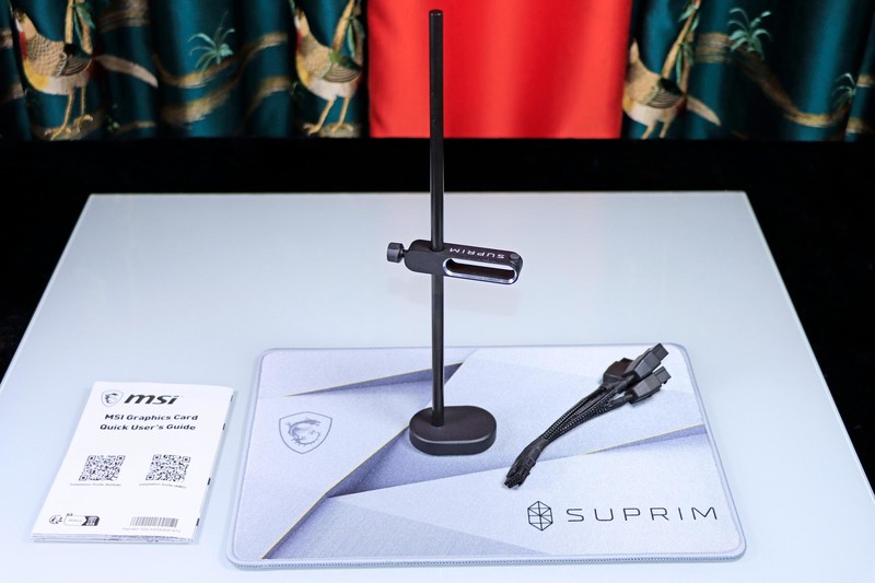 4080 比 3090Ti 强多少？最便宜大牌 Z790 PG Lightning/D4 值得买吗？