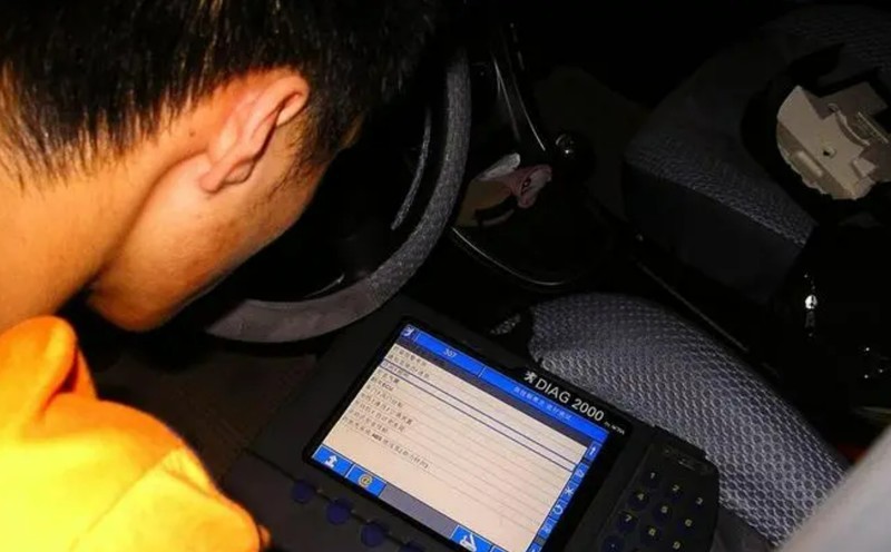 如何花一样的钱保养两次？驾驰全合成机油套餐使用体验