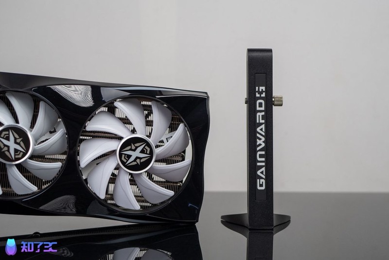 这才是4080的完全体！耕升RTX4080 SUPER炫光OC首发评测