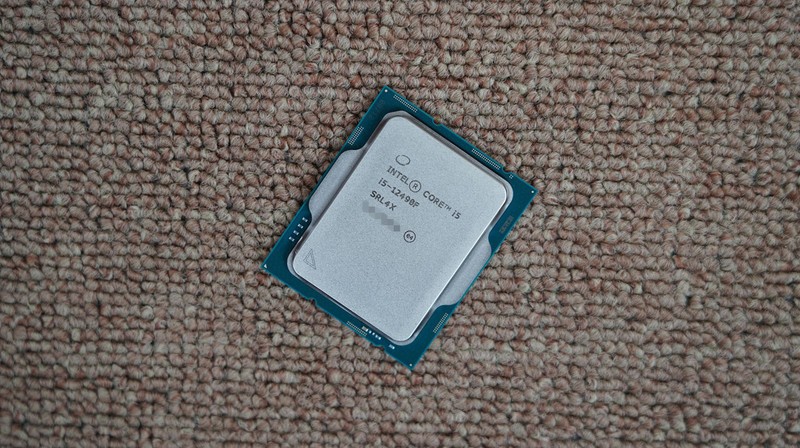 动动手指就能免费提升性能？i5 12490F+B660-G非K超频教程及测试分享