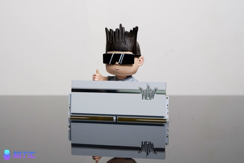 这才是4080的完全体！耕升RTX4080 SUPER炫光OC首发评测