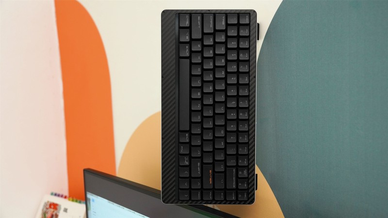 洛斐EGDE84双模矮轴机械键盘评测：3K碳纤维+镁合金+凯华定制矮轴