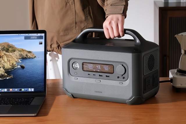 1.5小时充满电，绿联星辰户外电源GS600评测，实现露营用电自由