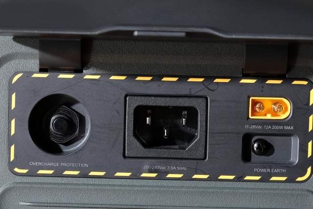 1.5小时充满电，绿联星辰户外电源GS600评测，实现露营用电自由