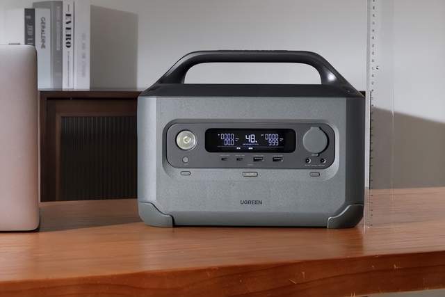 1.5小时充满电，绿联星辰户外电源GS600评测，实现露营用电自由