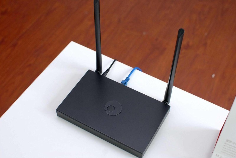 路由器上的USB接口有啥用？蒲公英X3可以搭私有云实现异地访问！