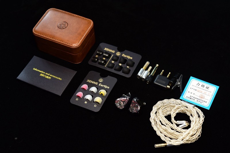 素质均衡、控制稳健的7单元静电圈铁耳塞弦仕UP上手