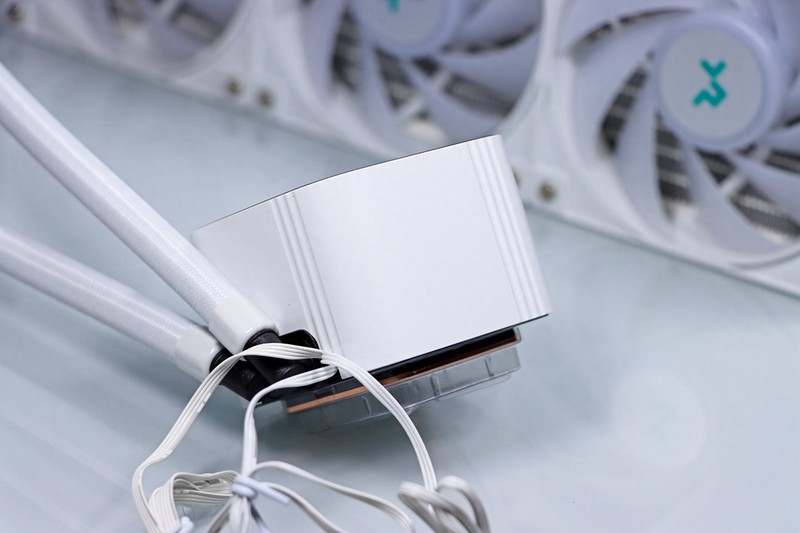 （装机分享）中秋国庆超长假，给自己整了台超绚烂海景房