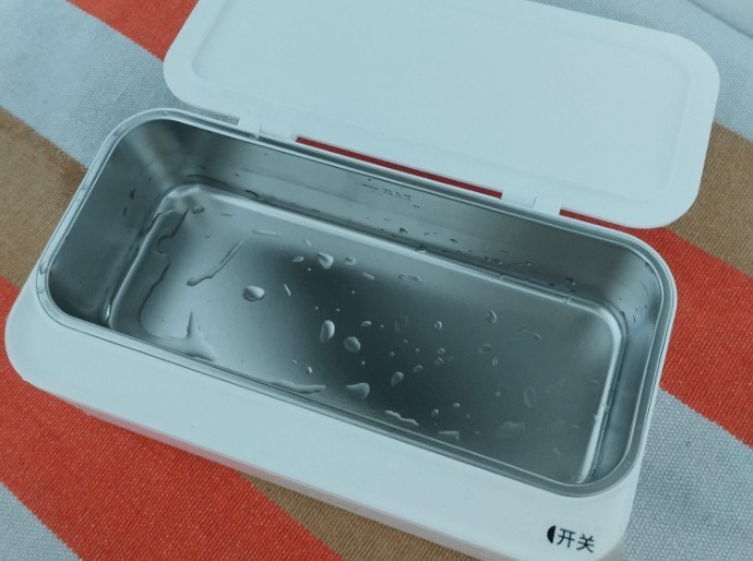 擦眼镜有必要买超声波清洗仪吗？弄花两副眼镜后，忍不住入手了