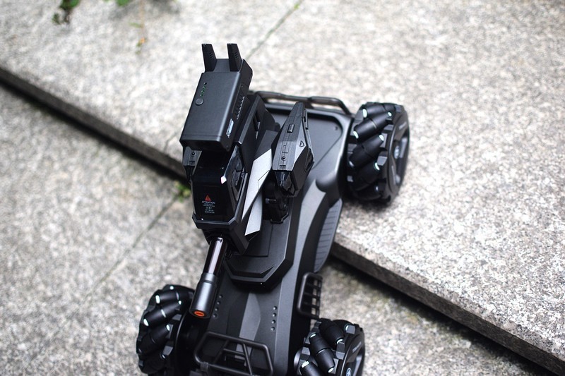 谁没有自己的机甲梦 致敬新童年 爆风主义X2摄像款智能互动机器人