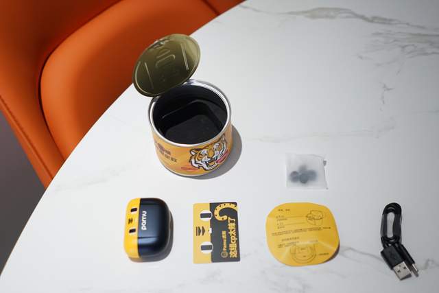 开盖有奖，虎年限定辣酱耳机，降噪更纯净