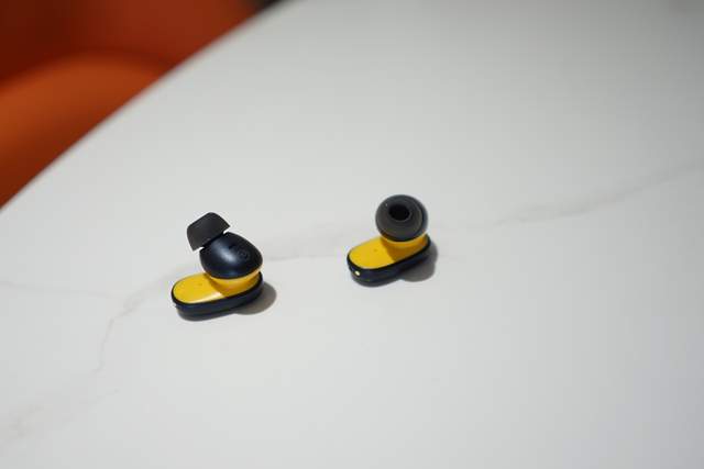 开盖有奖，虎年限定辣酱耳机，降噪更纯净