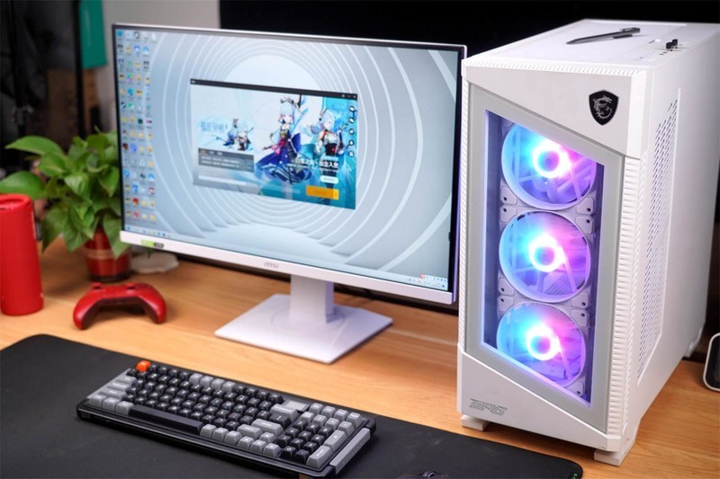 Gasket结构、三模RGB、外加“轻奢”小屏幕，御斧L98值得拥有！