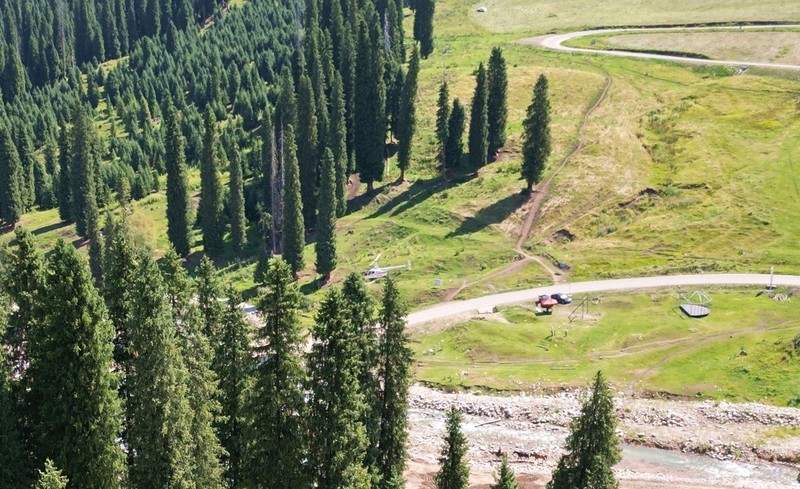初学无人机航拍------新疆伊犁风光