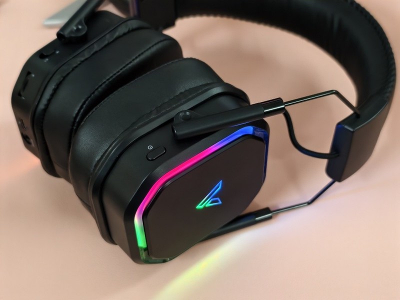 电竞女孩必看！雷柏VH850双音腔音质凭实力圈粉