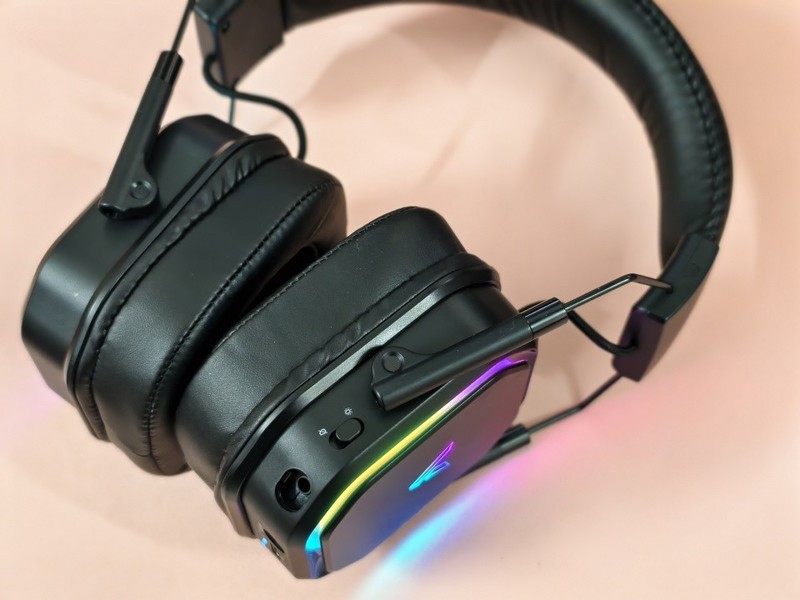 电竞女孩必看！雷柏VH850双音腔音质凭实力圈粉