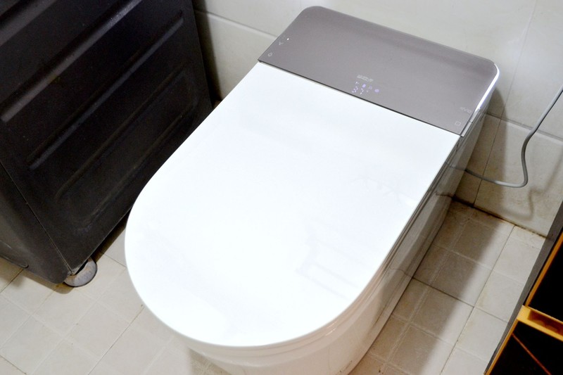 智能马桶是智商税？五年换了两个，我总结了三个问题和真实感受